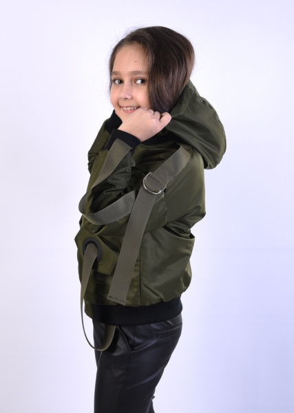 1801 Куртка для девочки