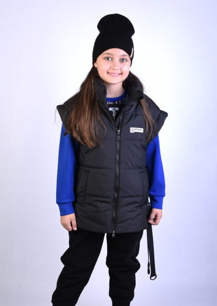 207 Жилет для девочки на синтепоне