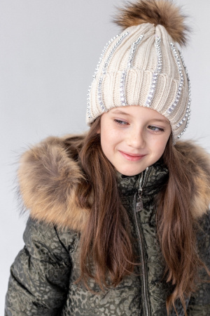 100 Вязаная шапка для девочки "Стразы"